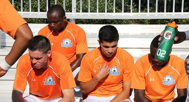 France upsets England to move to the Final of the 2012 DWC.