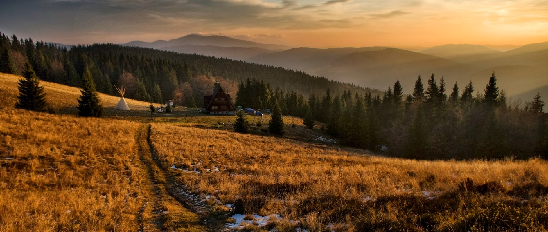 Poland country image